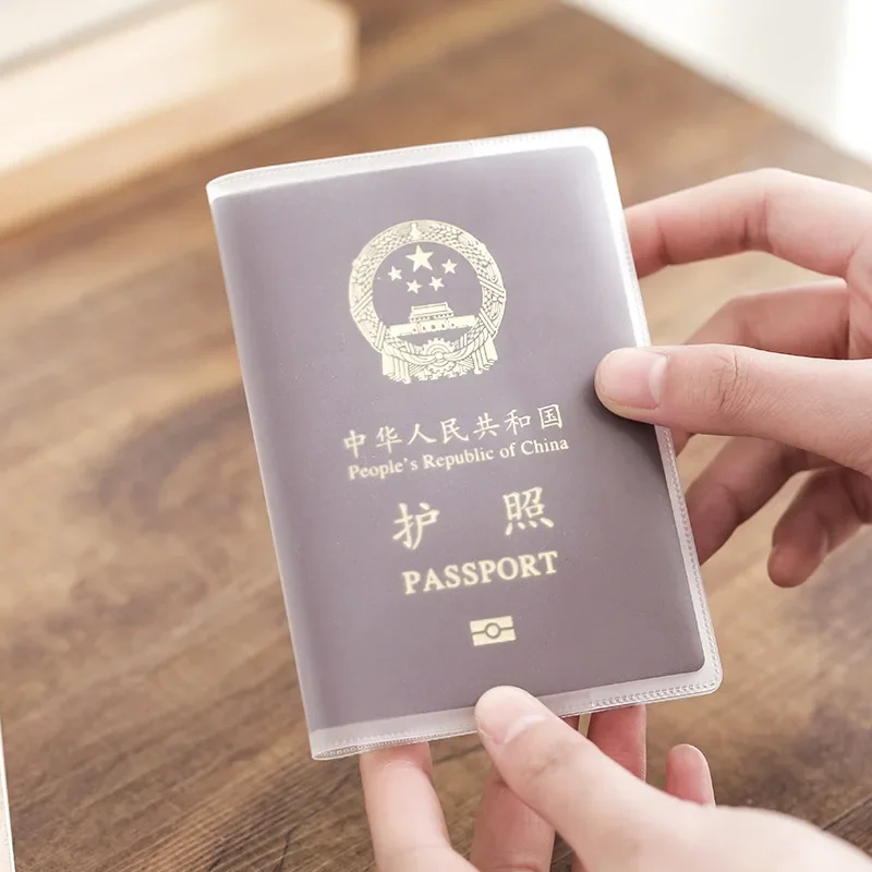 Прозрачный матовый водонепрони – обзор и цена Travel Accessories Essentials